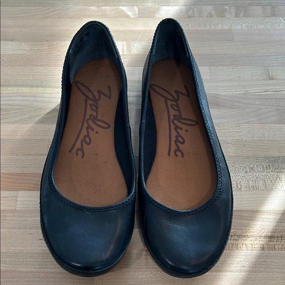 Zodiac Black Leather Flats